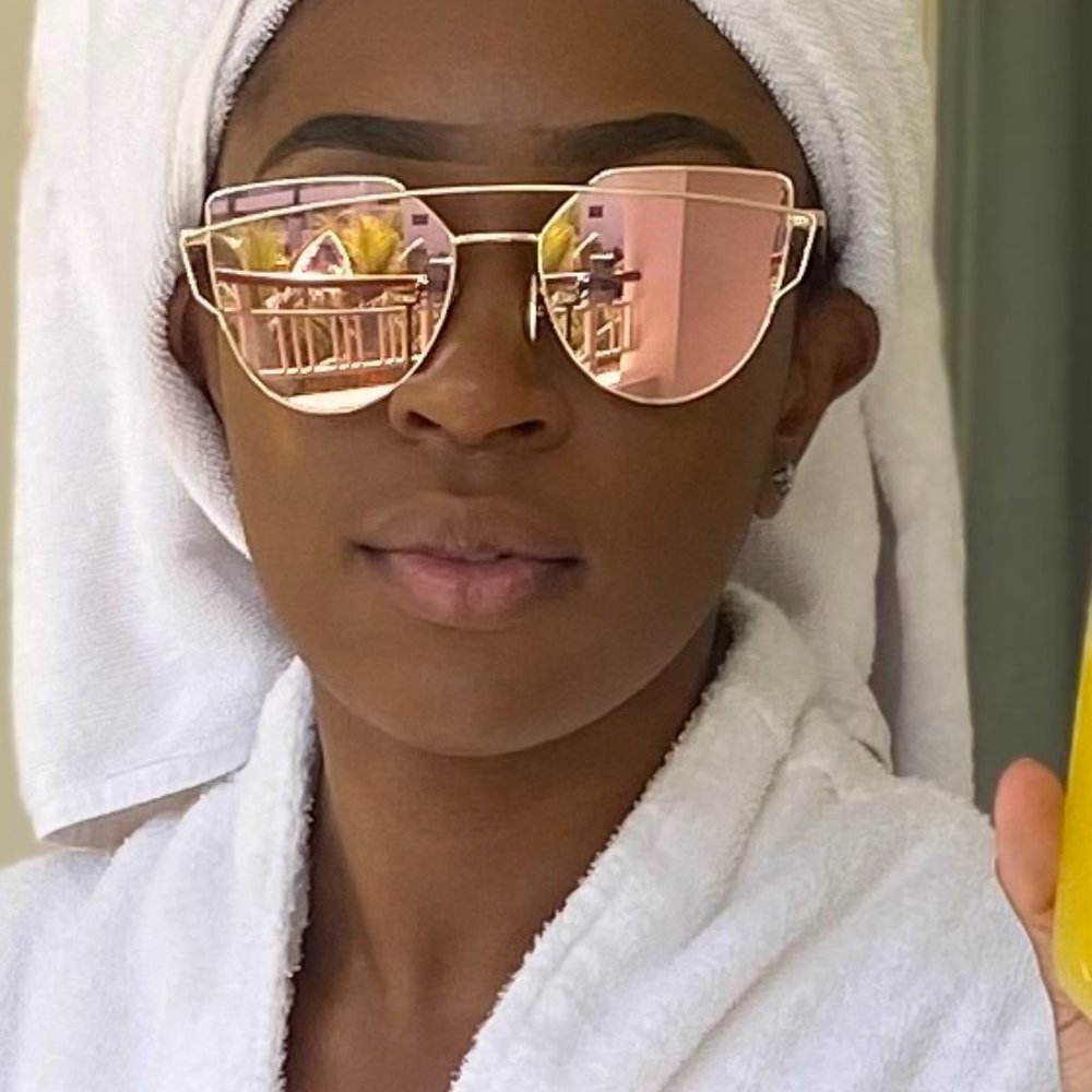 Rose gold sunglass
